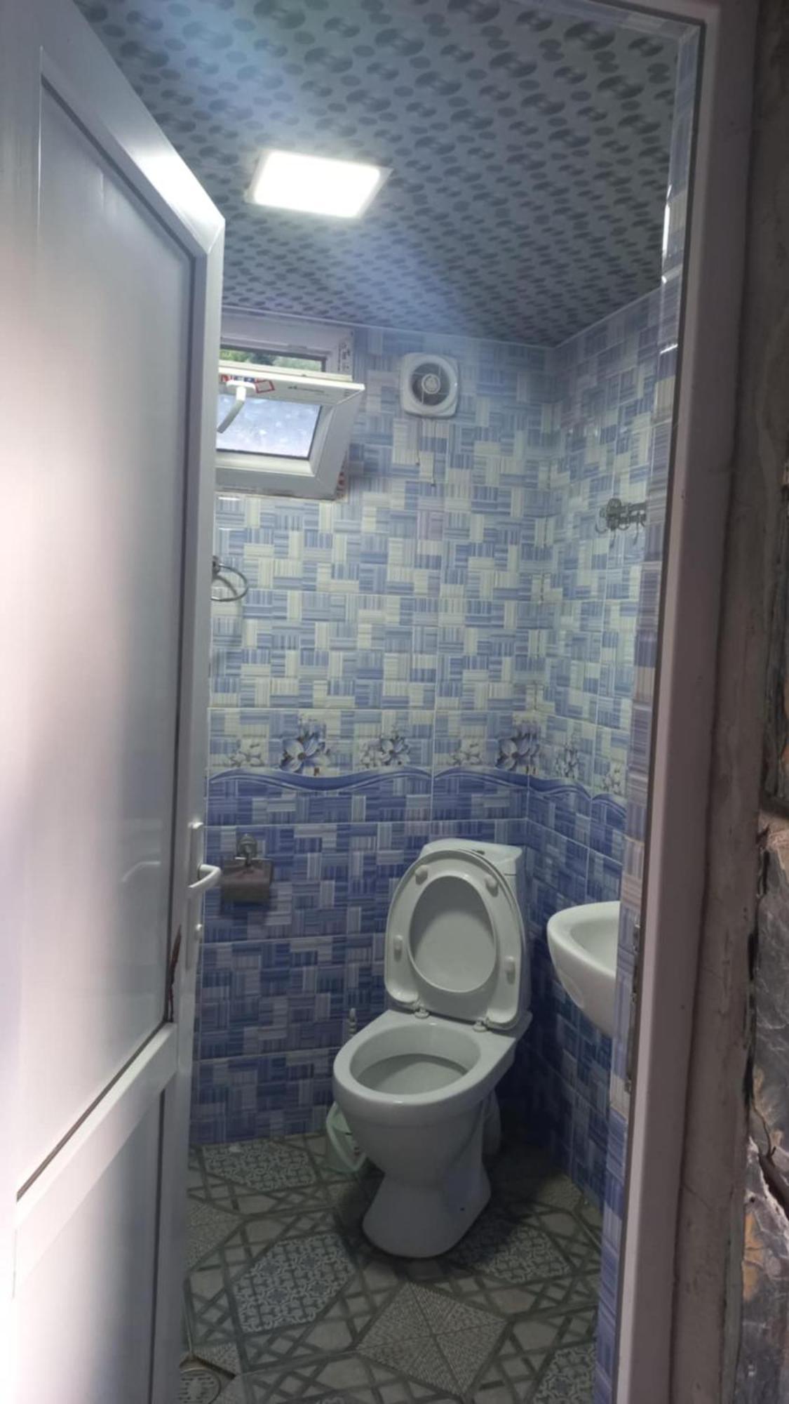 Lalkhori Bezengi Guest House מראה חיצוני תמונה